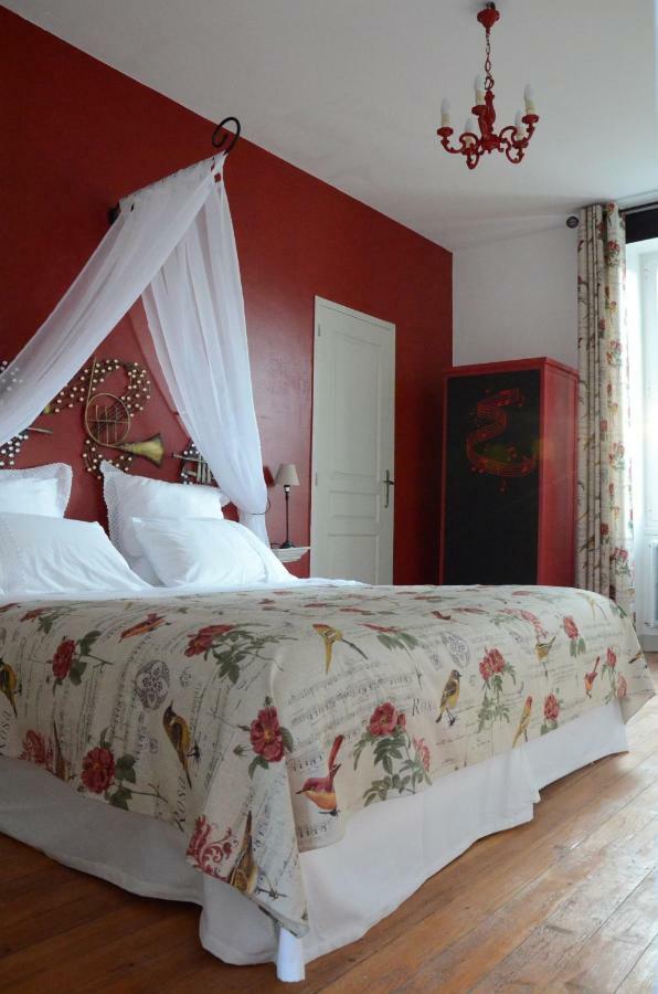 Notre-Dame-de-Sanilhac Le Manoir De Sanilhac Bed & Breakfast エクステリア 写真