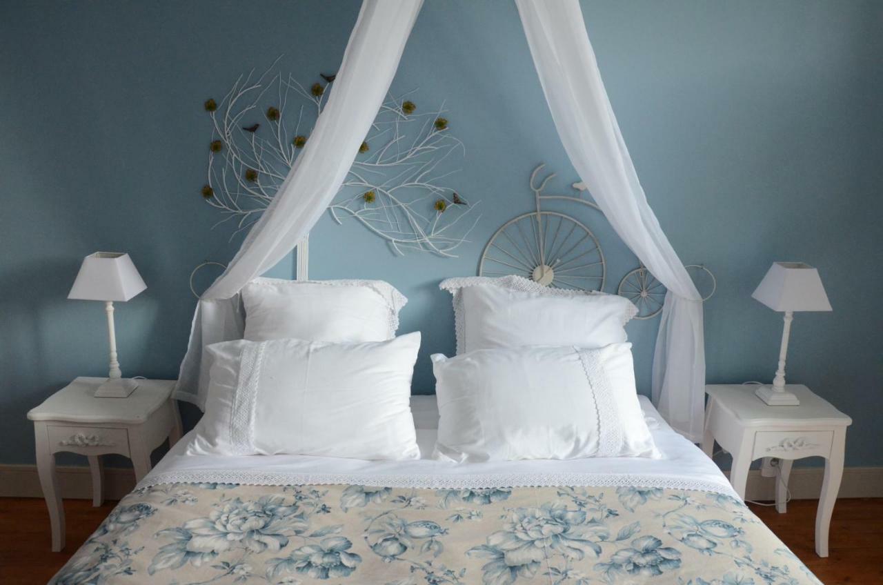 Notre-Dame-de-Sanilhac Le Manoir De Sanilhac Bed & Breakfast エクステリア 写真